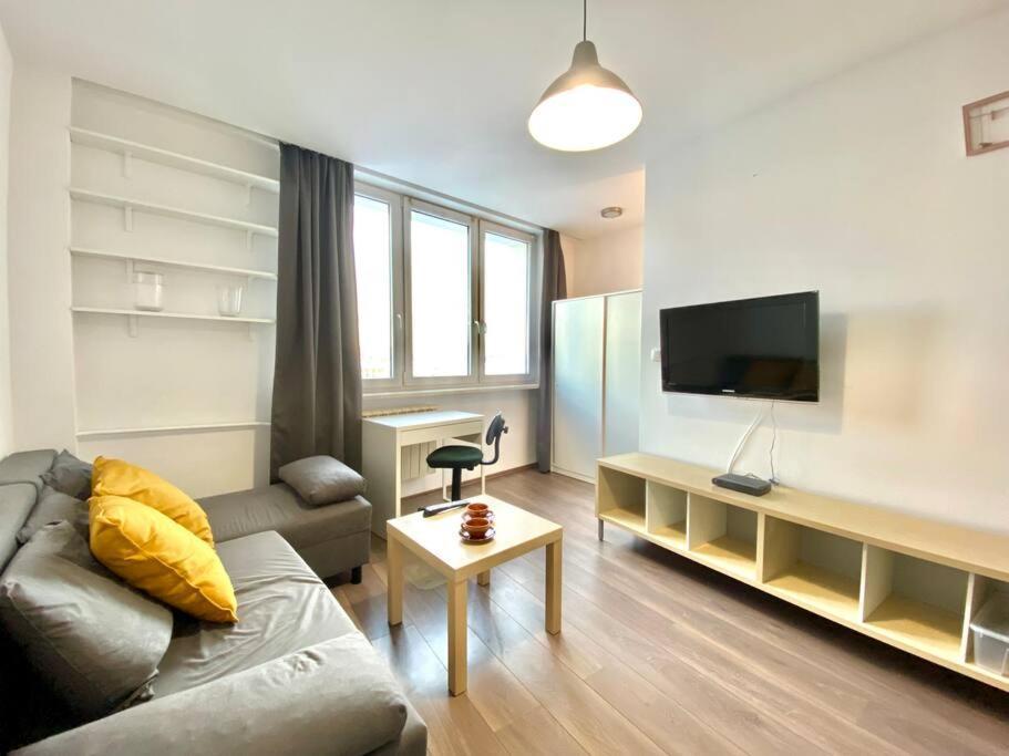 Studio Muranow By Esteum Host Apartman Varsó Kültér fotó